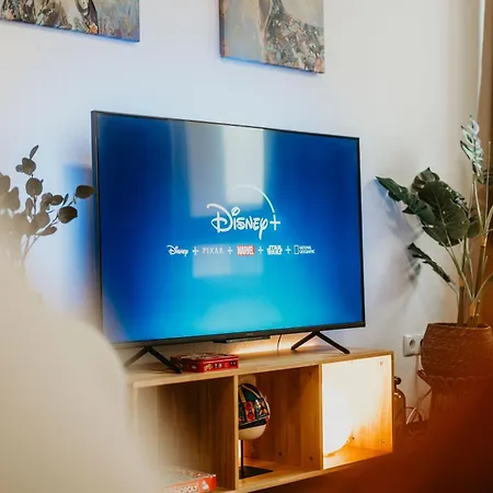 Daire Church View Charming In The Heart Of *