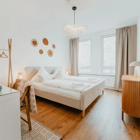 Church View Charming In The Heart Of Apartment *