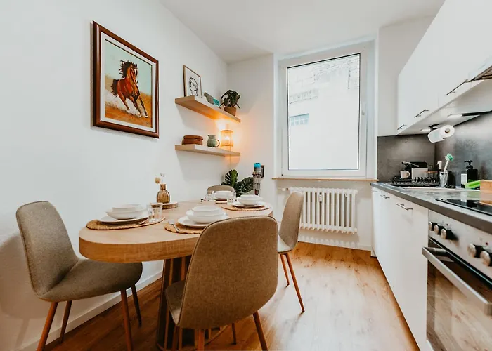 Church View Charming In The Heart Of