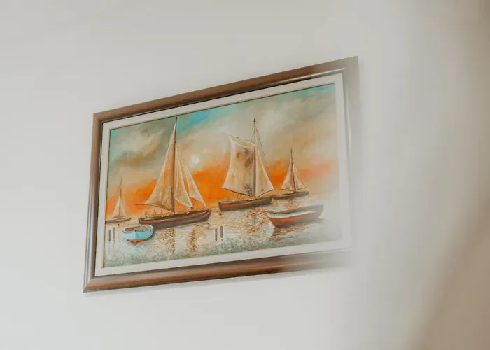 Church View Charming In The Heart Of *